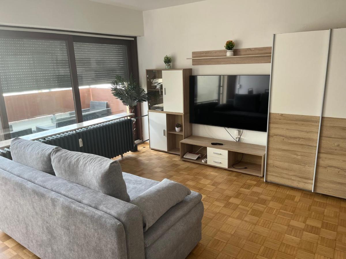 Apartment Naehe Hauptbahnhof Und Innenstadt Würzburg Exterior foto