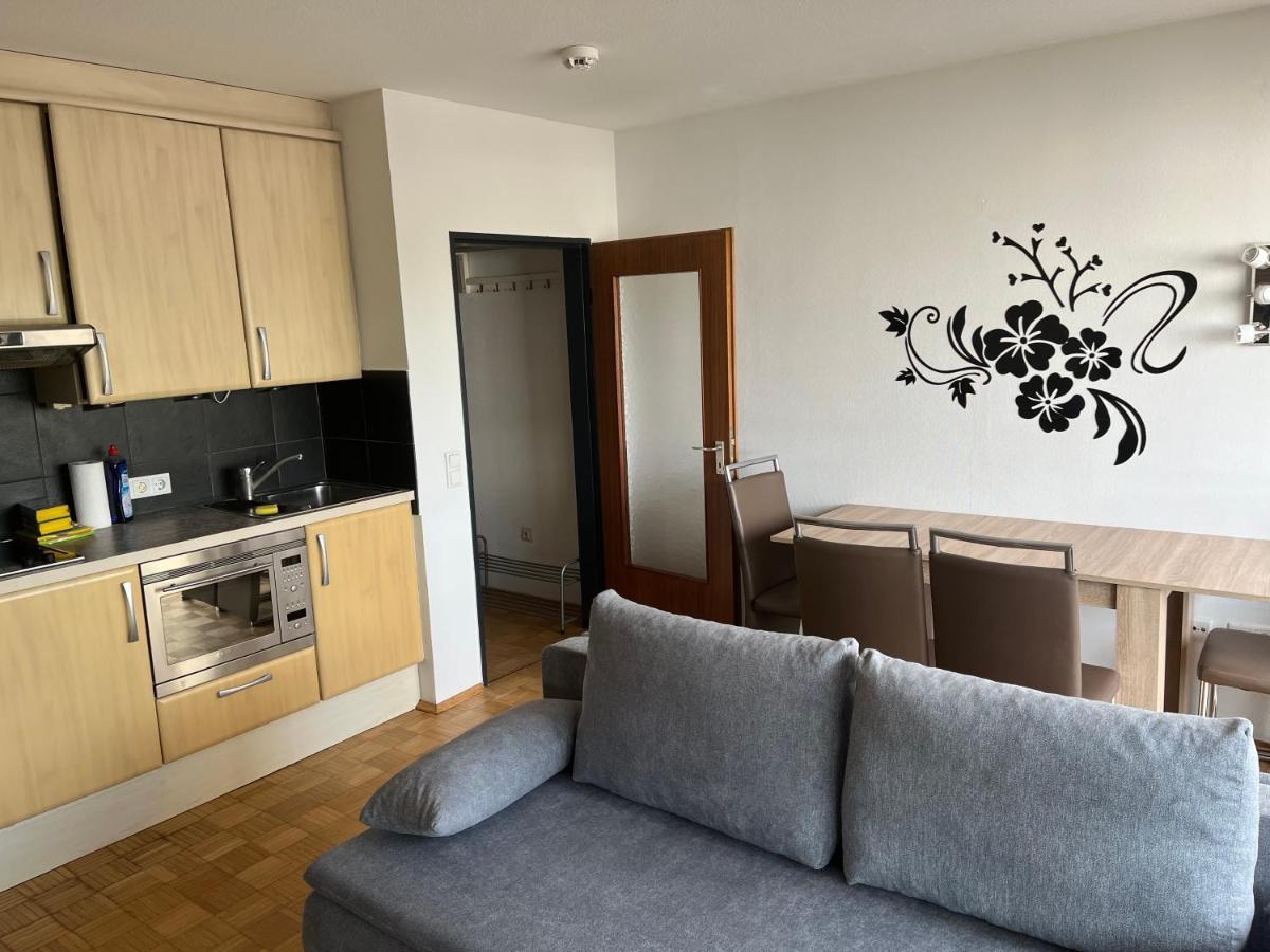 Apartment Naehe Hauptbahnhof Und Innenstadt Würzburg Exterior foto