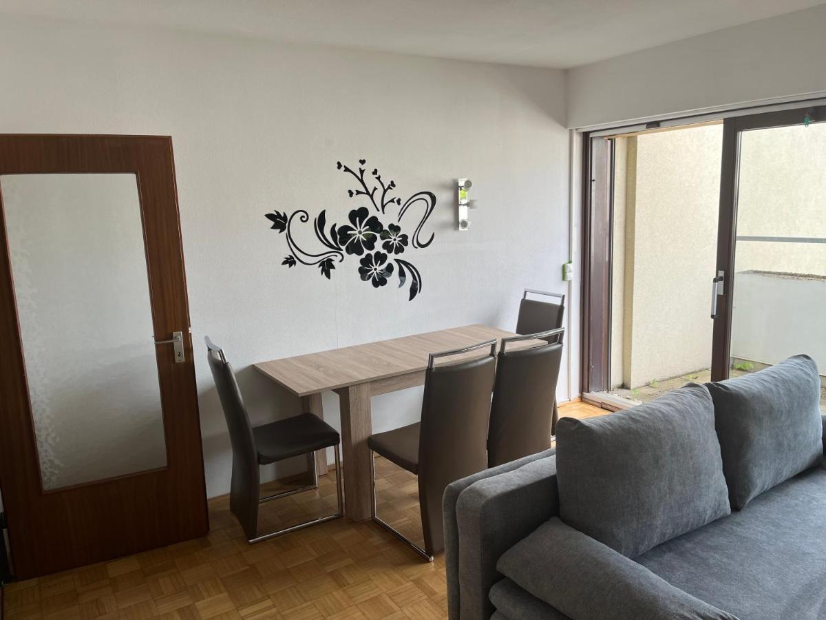 Apartment Naehe Hauptbahnhof Und Innenstadt Würzburg Exterior foto